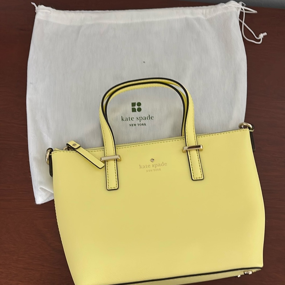 Brand new lemon Kate Spade bag